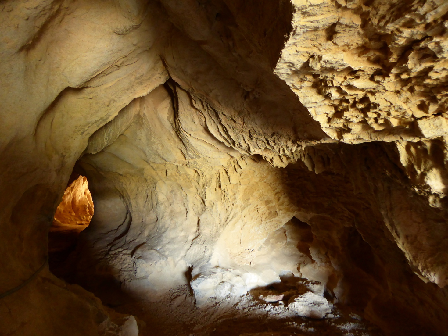 Grotte du Rocher de l'Aigle